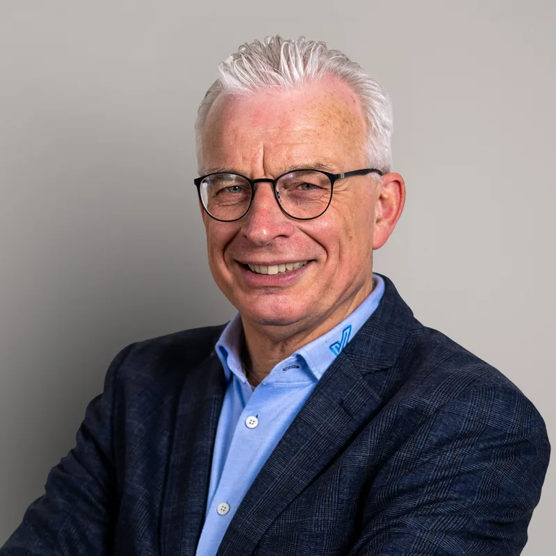 Bert van Lankeren, Interims-Vertriebsleiter